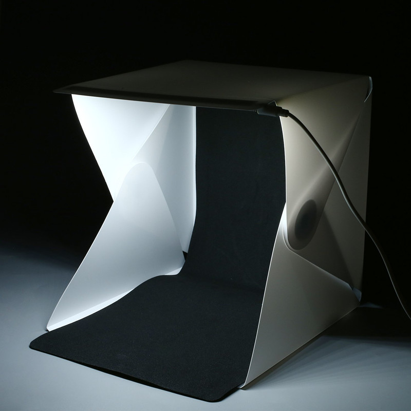 ポータブルミニフォトスタジオボックス写真撮影用背景幕内蔵LE - Photography Lighting Kit With Backdrop のレビューと価格